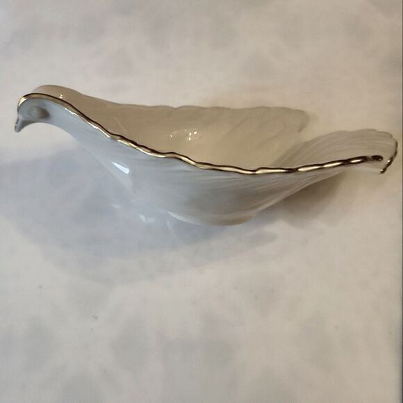 Vtg Mint w/Tags Lenox USA Ivory Porcelain 24K Gold Trim Dove Shaped Trinket Dish - Picture 1 of 6